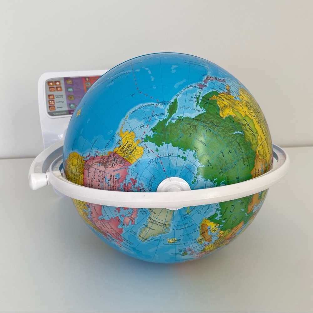 Oregon Scientific Interactive Globe - Picture 10 of 15